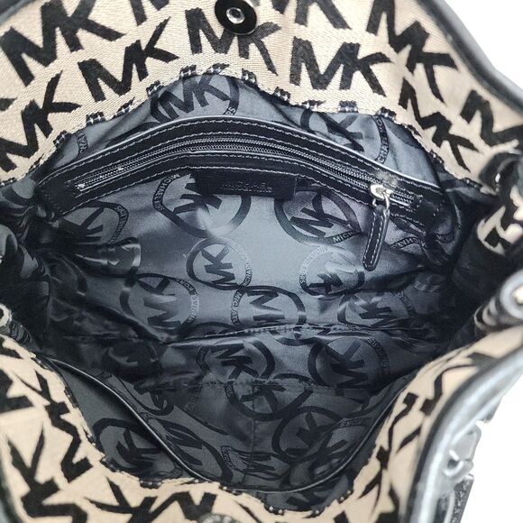 Michael Kors Lock and Key Signature Monogram Handbag Shoulder Bag Purse - Picture 9 of 9